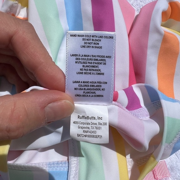 Ruffle Butts: Baby Rashguard Candy Stripes: Size 3-6m - Picture 4 of 4